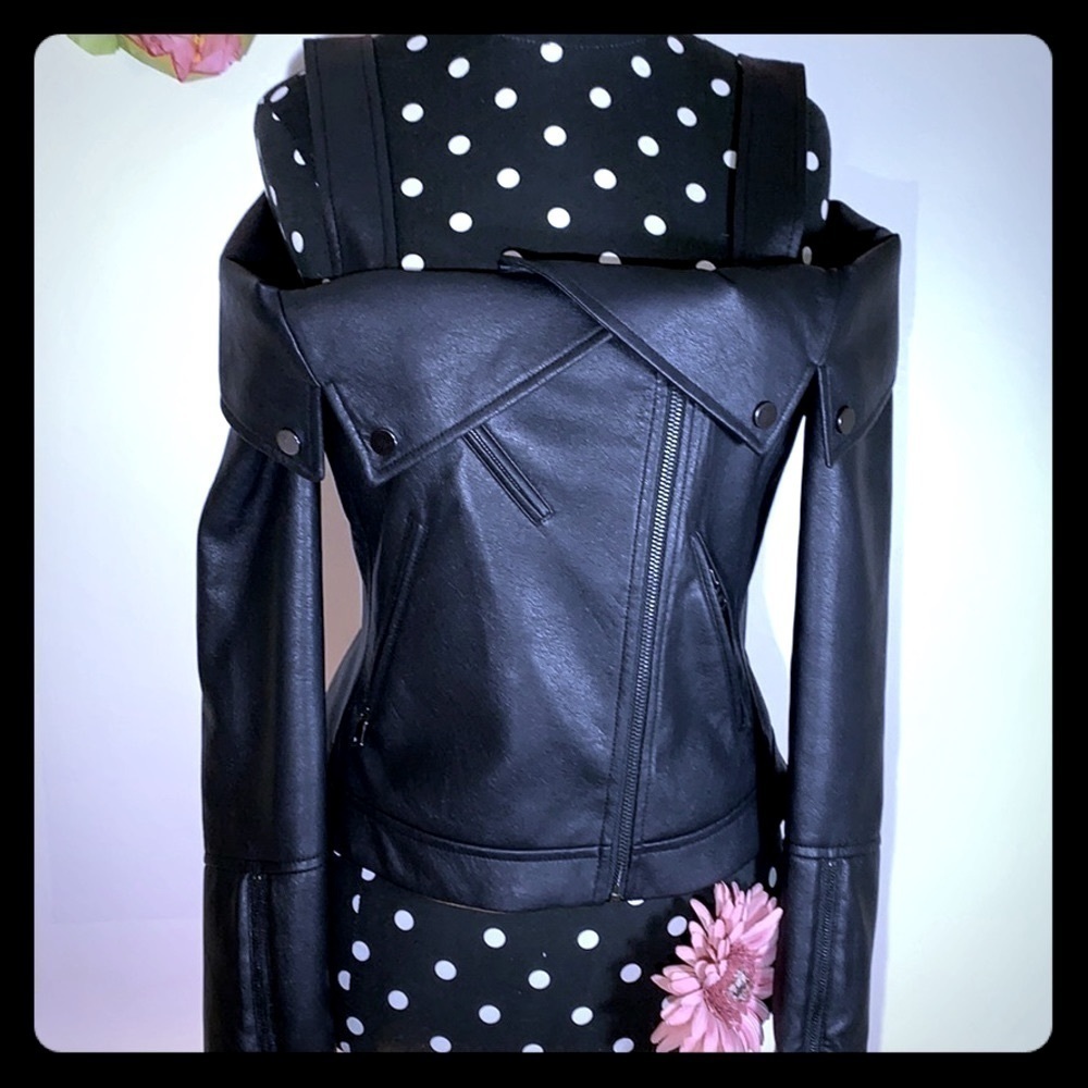 🌸 Bcbgmaxazria Black Leather Off The Shoulder Moto Jacket